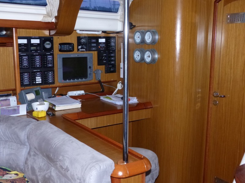 Sun Odyssey 49 -28.jpg